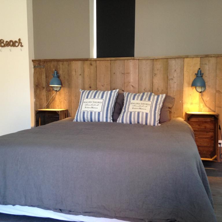 De Weegbrug Hotel IJzendijke Room photo